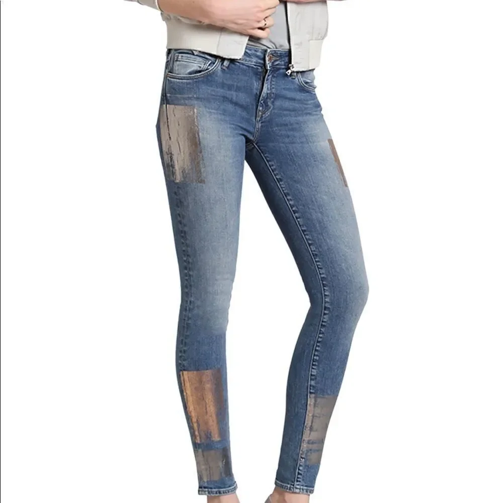 Mavi Galactic Patch Indigo, Adriana fit